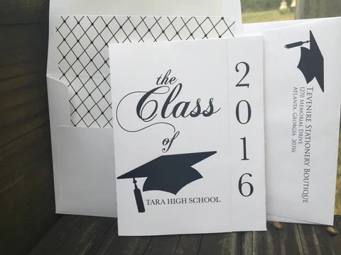graduationannounce.com